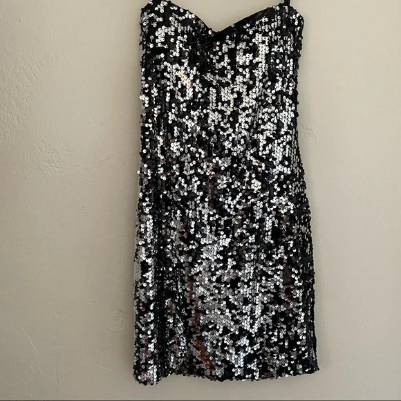 strapless black sequin mini dress Sofie Black Sequin Knit Strapless Mini Dress - US 6 main image 0